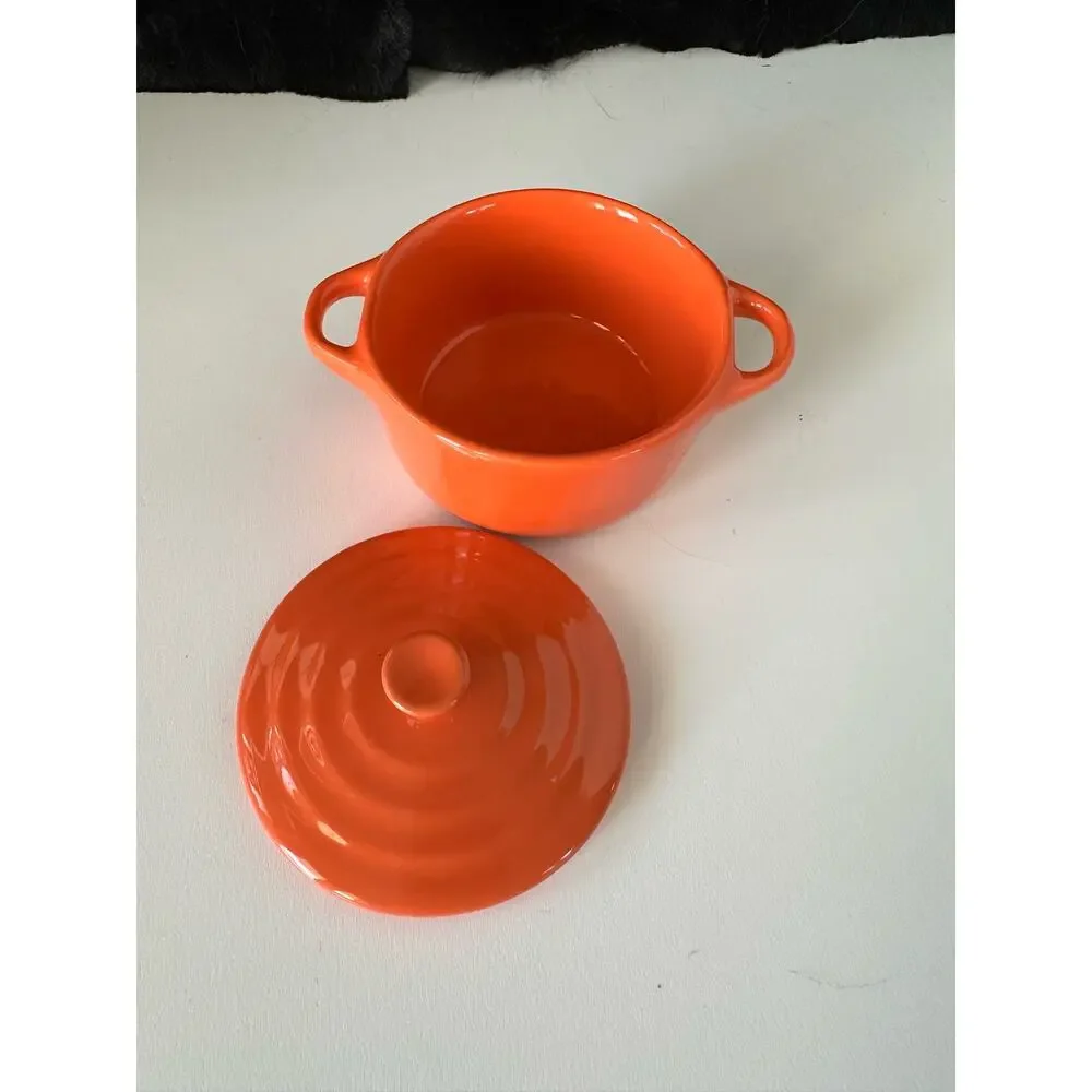 Ceramic baking bowl, soup bowl, dessert dish with lid, orange mini dutch oven